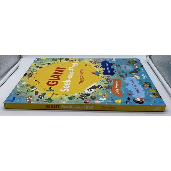 Giant Seek-and-Find Vacations Hardcover Children’s Board Book Auzou Canada - Picture 4 of 10